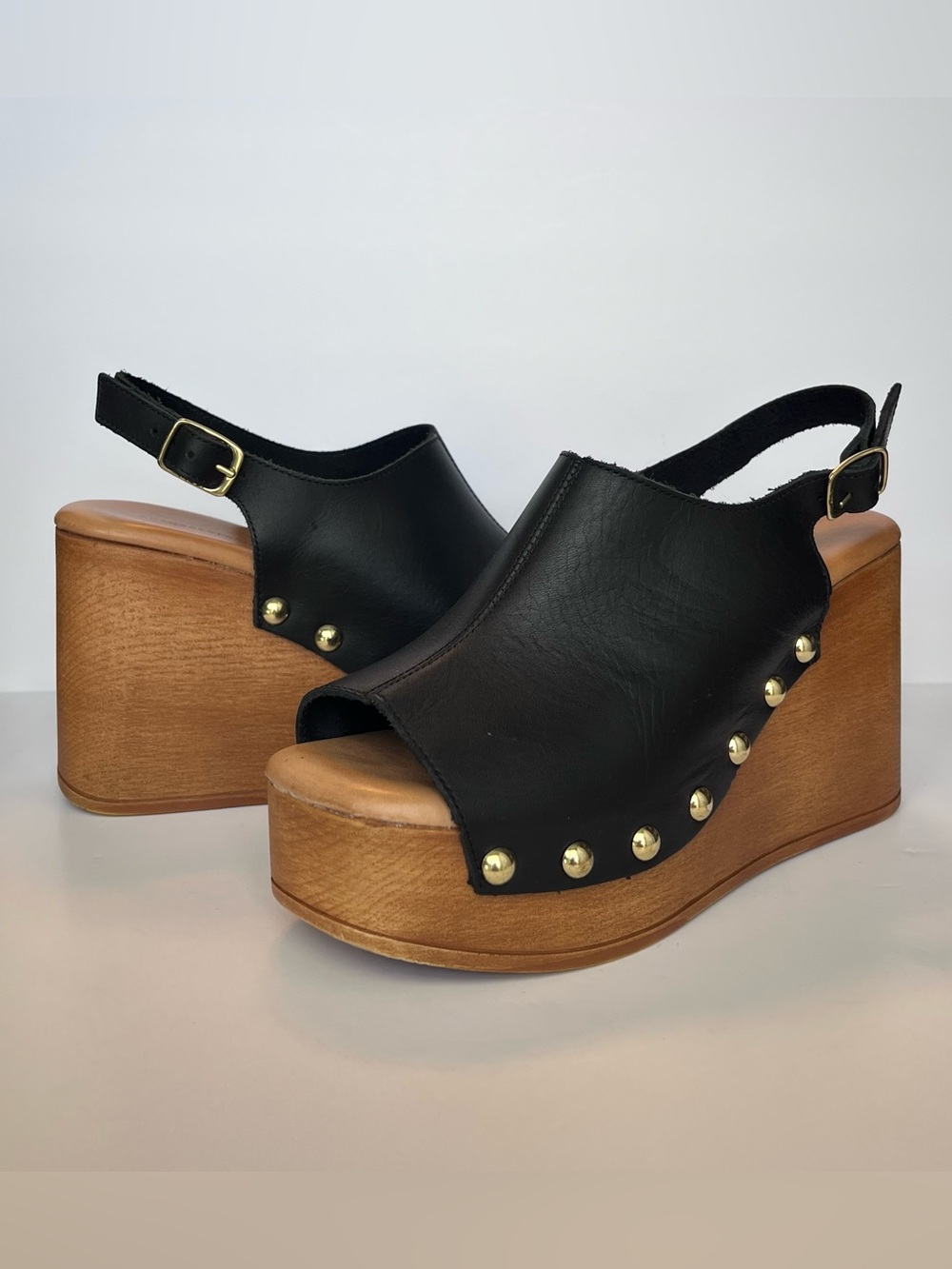 Anthropologie Black Leather Studded Slingback Wedge Sandals Peep Toe US 8 EU 38
